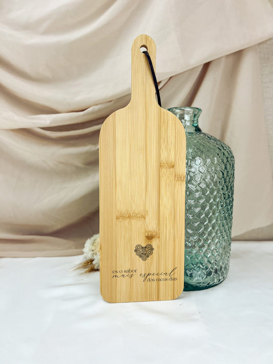 Tábua de Cozinha Estreita em Bambu — Presente para a Mãe