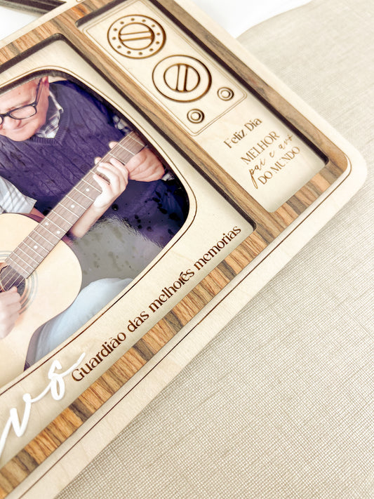 Moldura Televisão Vintage Personalizada com Foto Quadrada | Dia do Pai