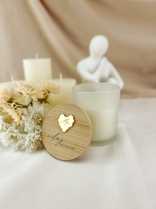 Vela Aromática em Vidro com Tampa de Bambu — Presente para a Mãe