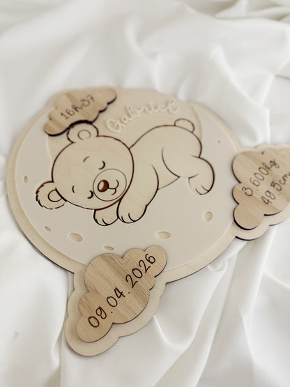 Placa Decorativa de Nascimento em Bétula — Tema Urso