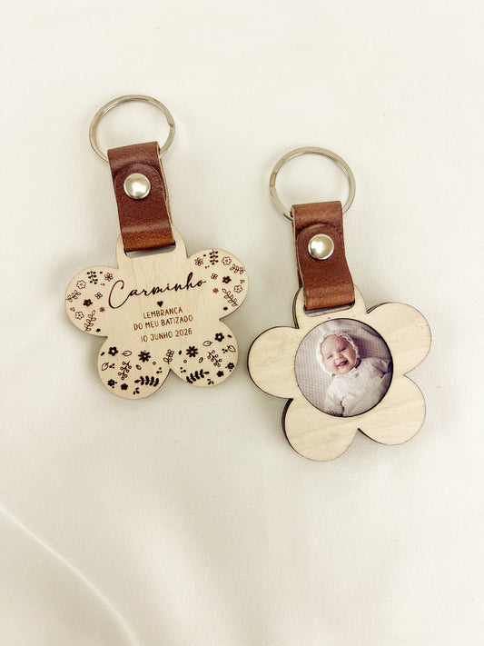Lembrança de Batizado — Porta-Chaves Flor com Foto