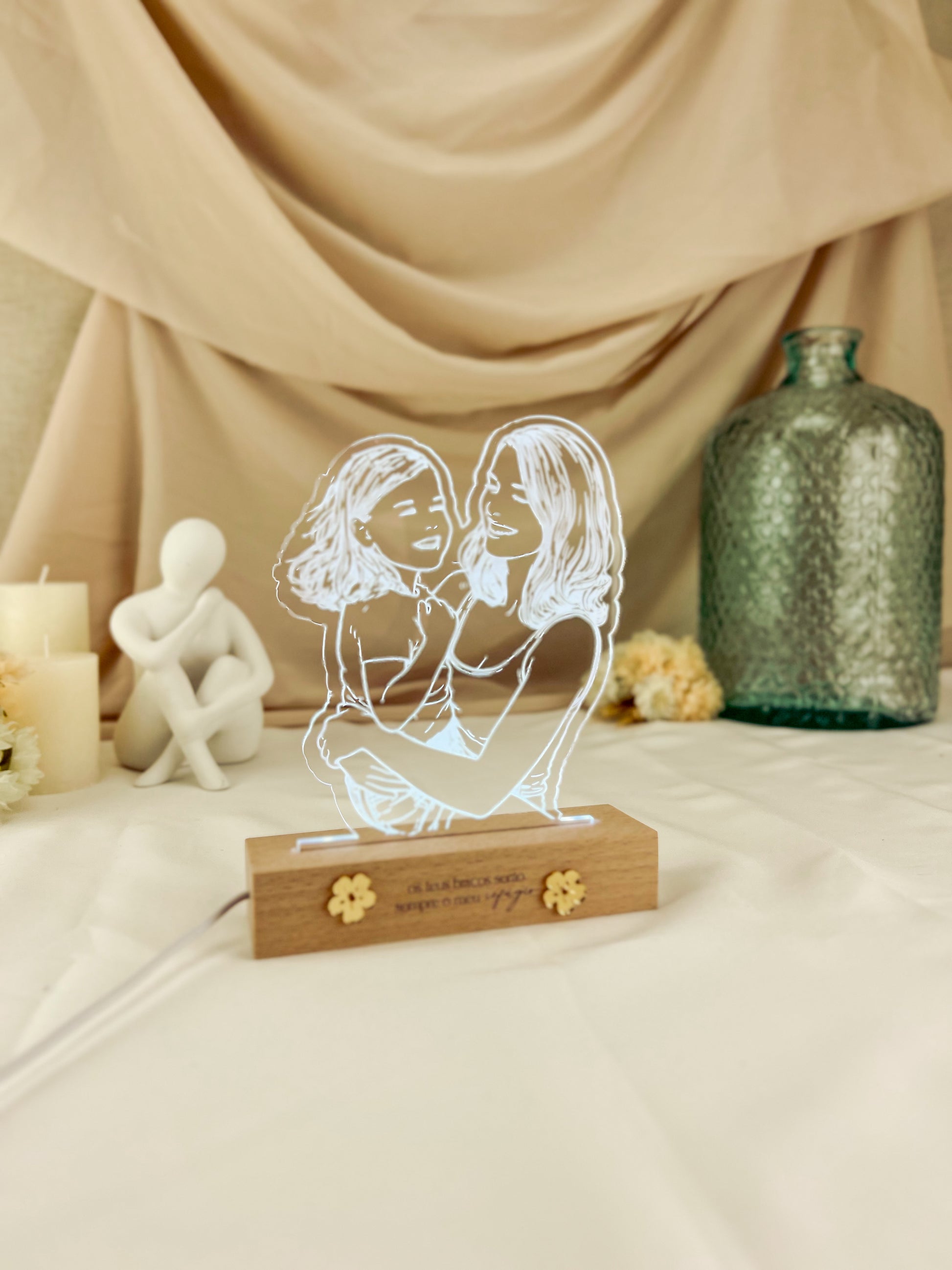 Candeeiro LED com Flores Douradas - Dia da Mãe