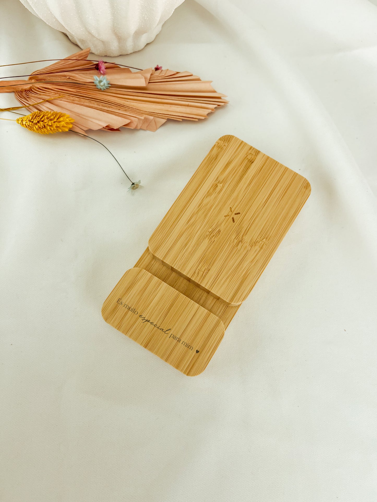 Power Bank em Bambu 5000 mAh sem Fios