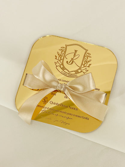 Convite de Batizado em Acrílico Dourado — Quadrado com Laço