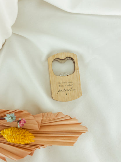 Abre-Caricas Magnético em Bambu Personalizado — 3,7 cm