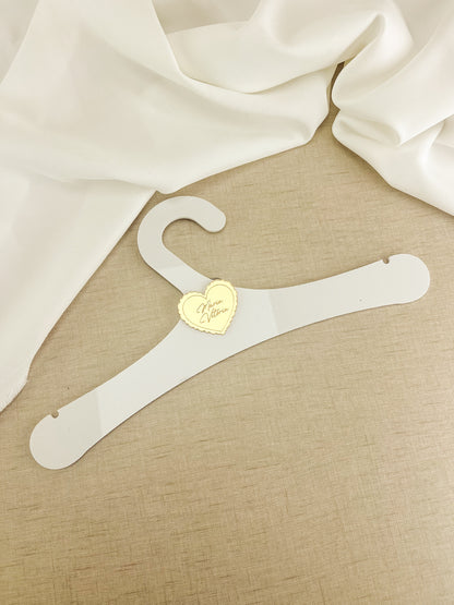 Cruzeta de Batizado em Acrílico com Medalha Dourada