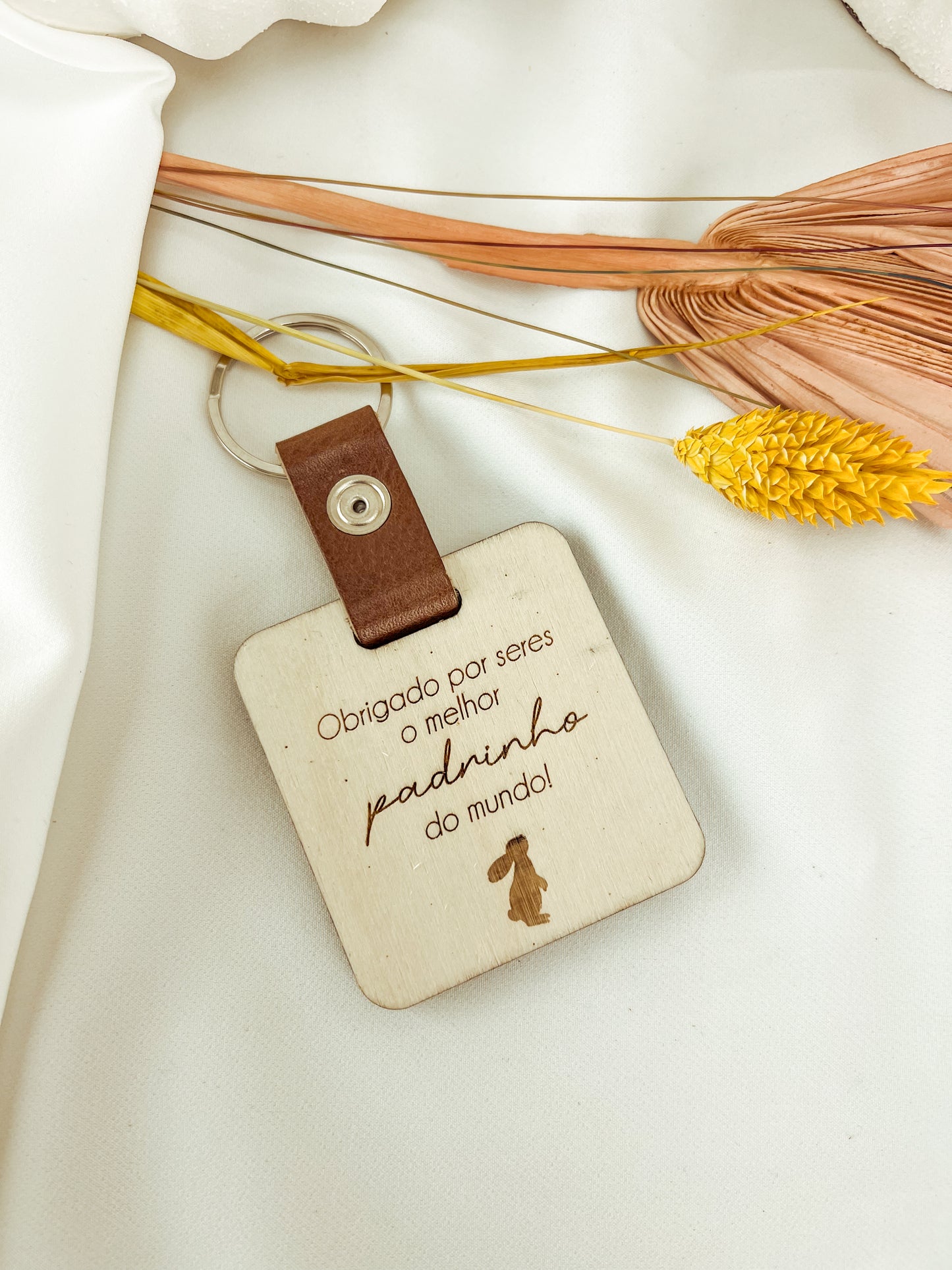 Porta Chaves para Madrinha e Padrinho com Fotografia em Madeira e Couro