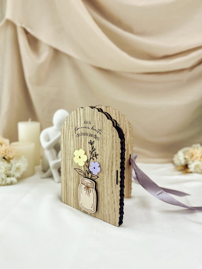 Moldura Livro Ondulada para a Mãe — Carvalho com Flores em Acrílico