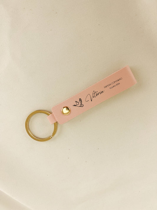 Lembrança de Batizado — Porta-Chaves em Couro Gravado