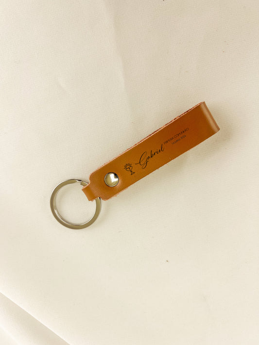 Lembrança de Batizado — Porta-Chaves em Couro Gravado