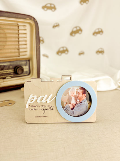 Moldura Câmera Retro Personalizada com Foto Quadrada | Dia do Pai