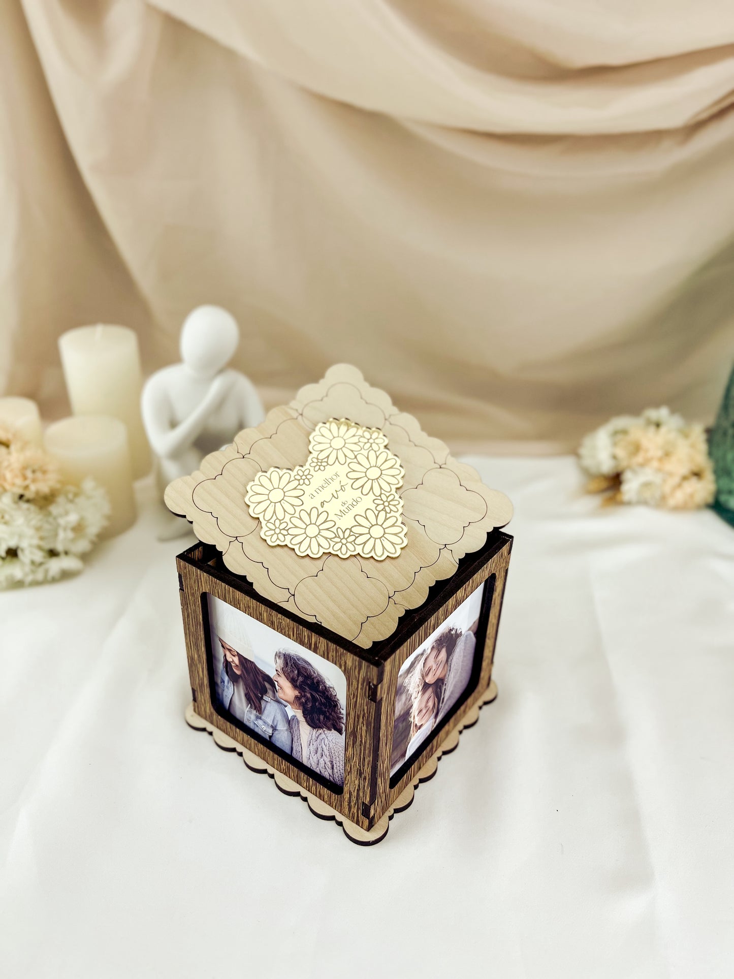 Cubo Fotográfico com Coração Dourado para Avó — Personalizado
