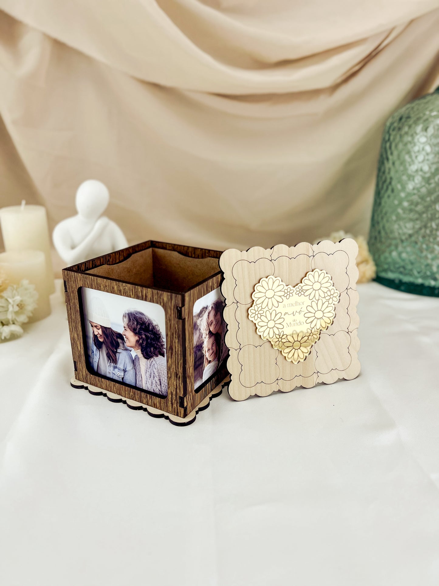 Cubo Fotográfico com Coração Dourado para Avó — Personalizado