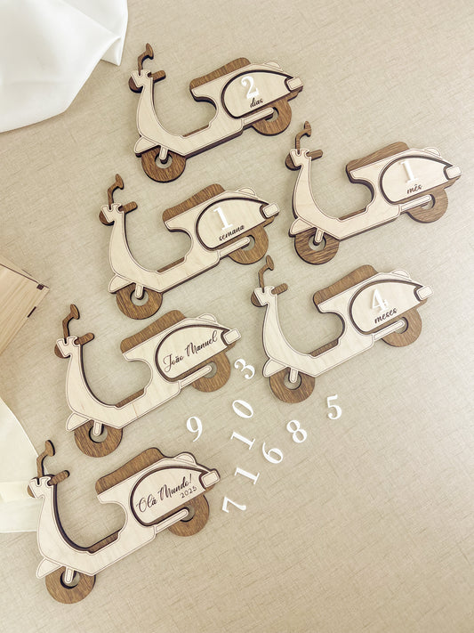 Caixa com 15 Placas Evolutivas do Bebé — Design B (Bétula)