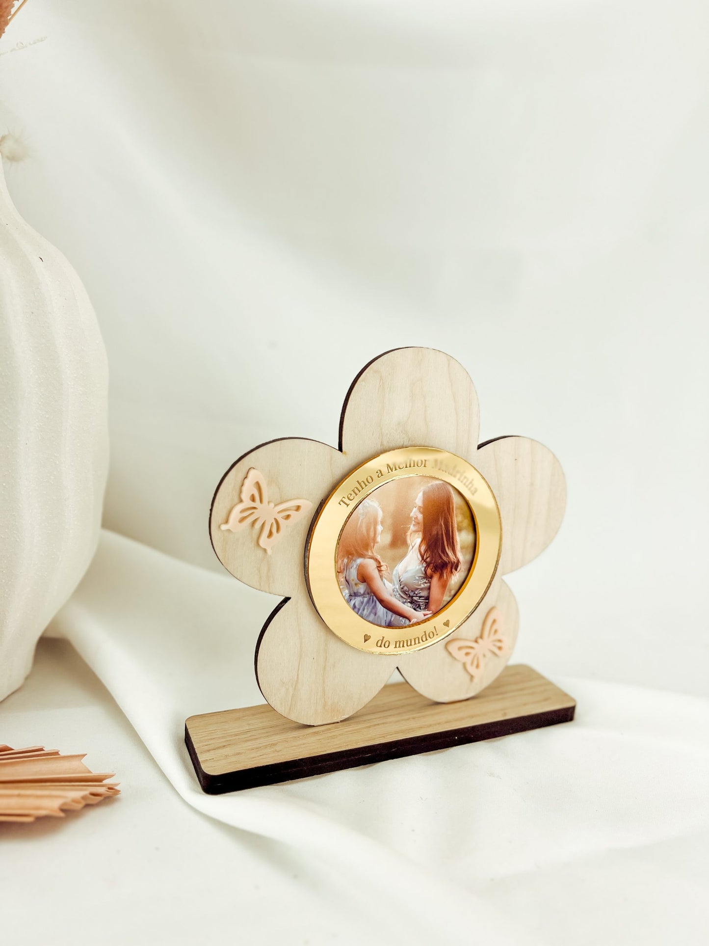 Moldura em Forma de Flor para Madrinha — Presente Personalizado
