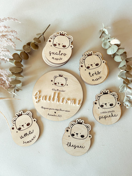 Conjunto de 15 Placas Evolutivas do Bebé em Bétula — Design Ursinho